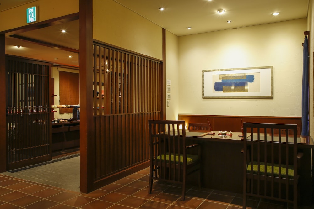 Tateshina Park Hotel (ex. Tateshina Ai) 52/69