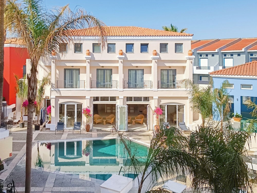 Grecotel Plaza Beach House 6/48