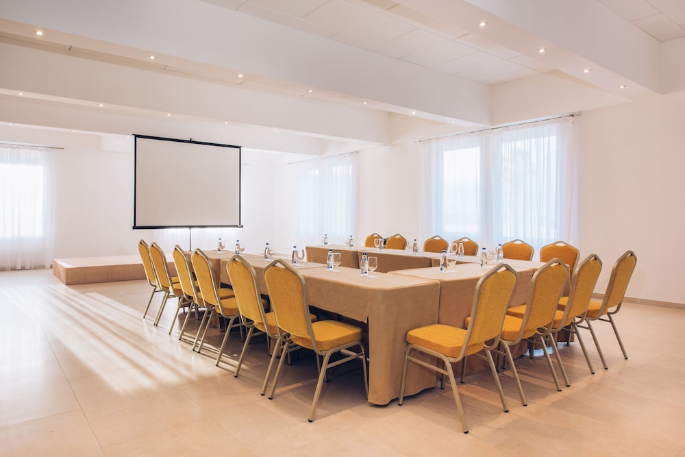 Iberostar Waves Herceg Novi 58/68
