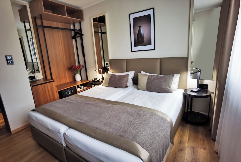 Hotel Italia 20/62