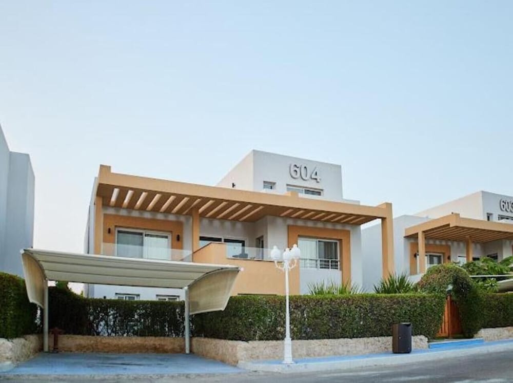 Tolip Hotel North Coast in al maadi