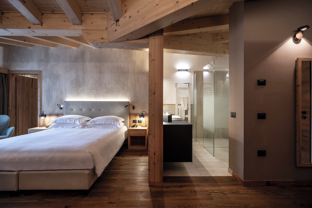 Hotel Ciampedie 13/52