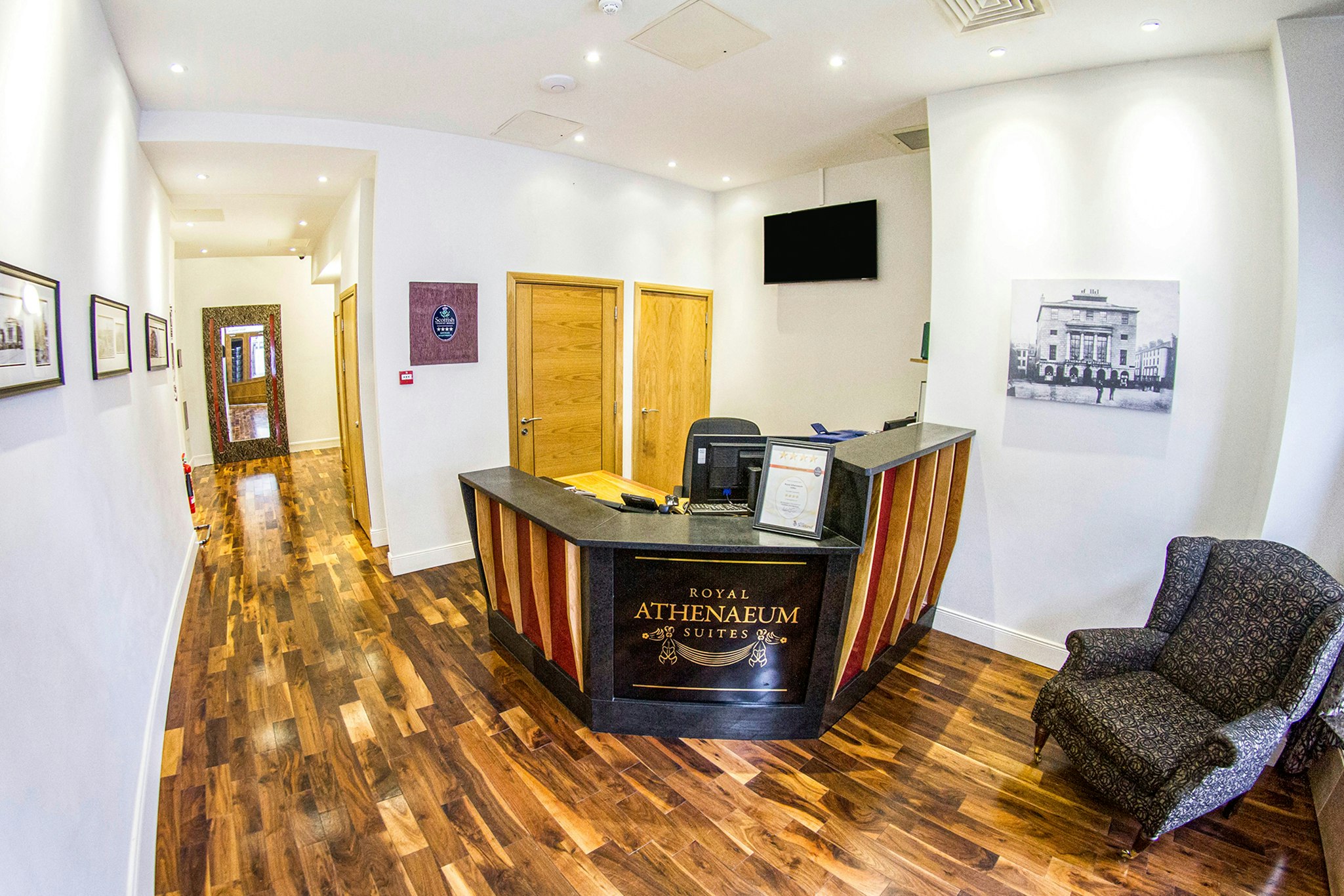Royal Athenaeum Suites 6/7