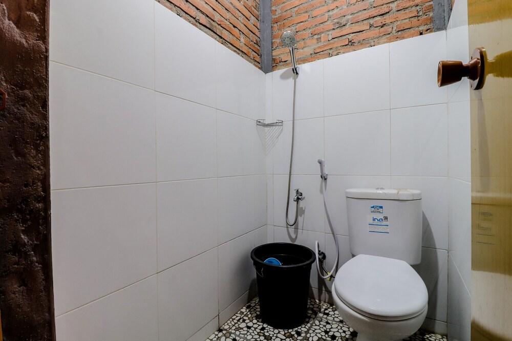 d Hasinda Homestay 56/56
