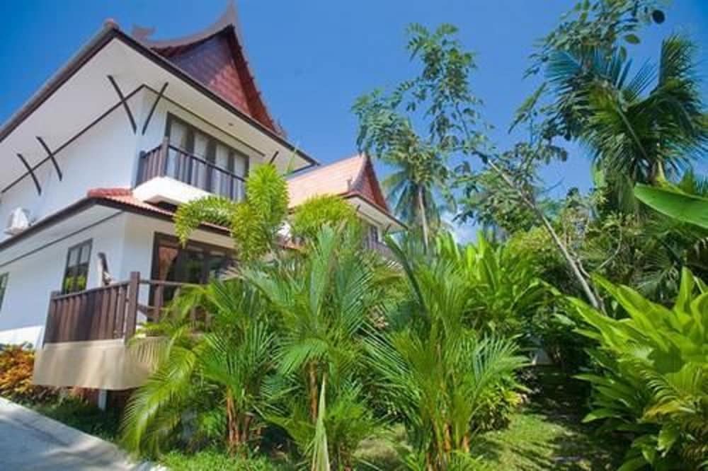 PARADISE ISLAND ESTATE 70/76