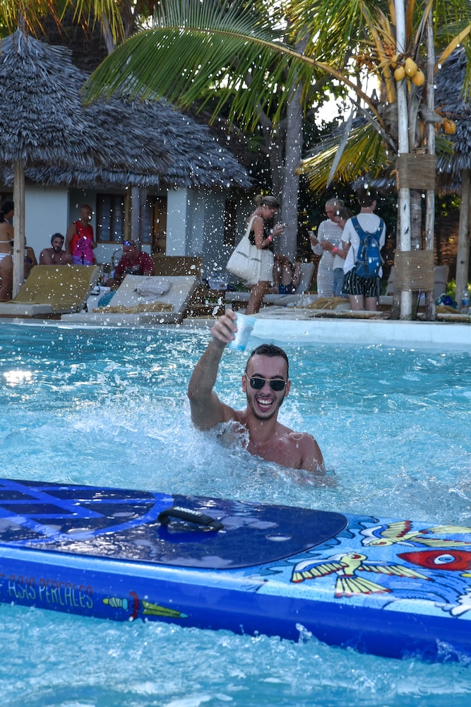 Ndame Beach Lodge 56/67