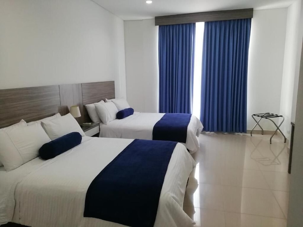 Hotel Altamar 5/40