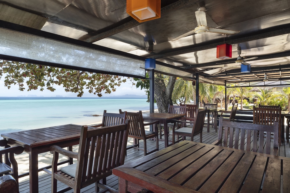 Mali Resort Koh Kradan 24/50