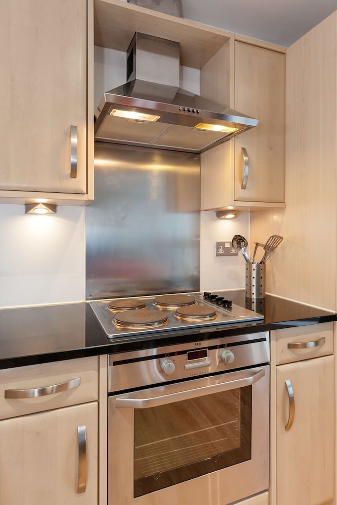 Stylish Apartment 16/16