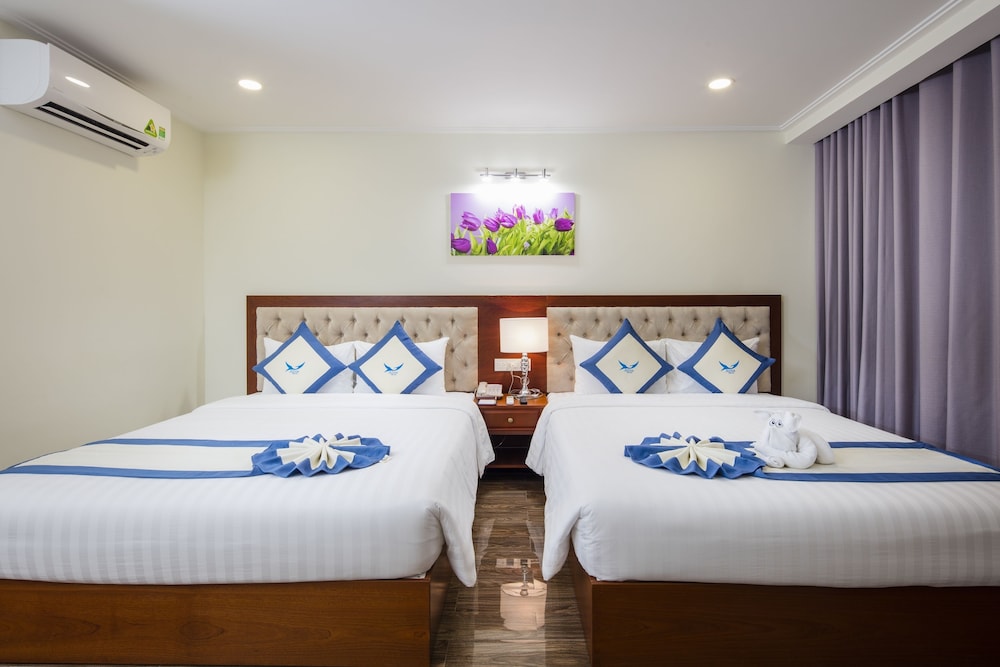 Apus Hotel 21/77