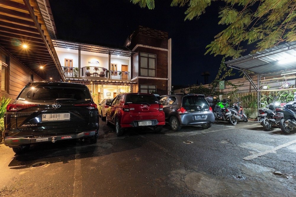 Jayagiri Guesthouse By Belgareti 52/63