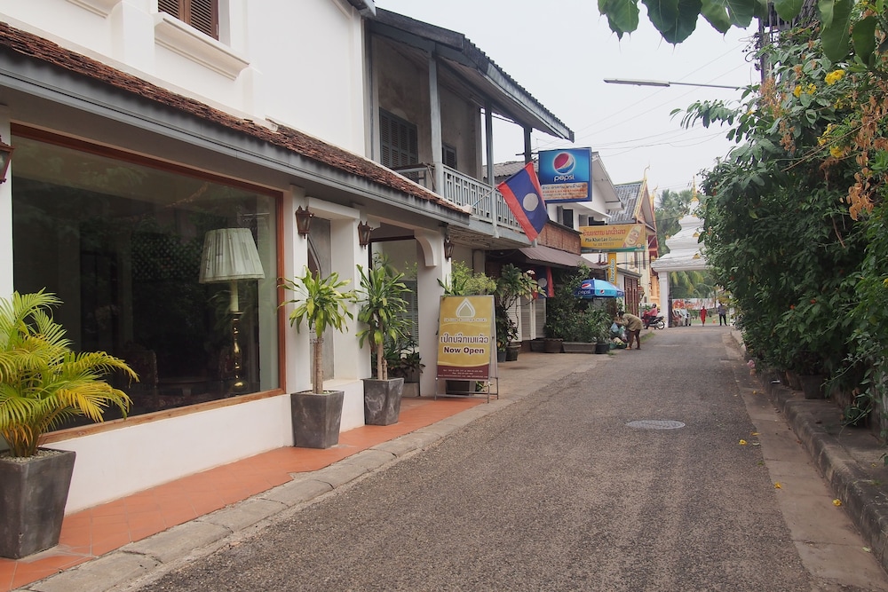 Le Luxe Boutique Hotel 54/56