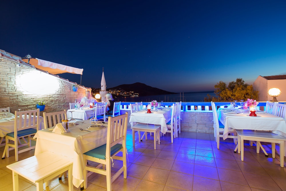 Zinbad Hotel 39/51