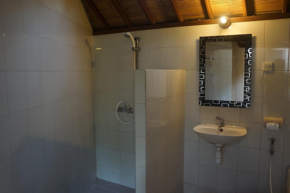 Puri Pandan Restaurant Bungalows 16/62