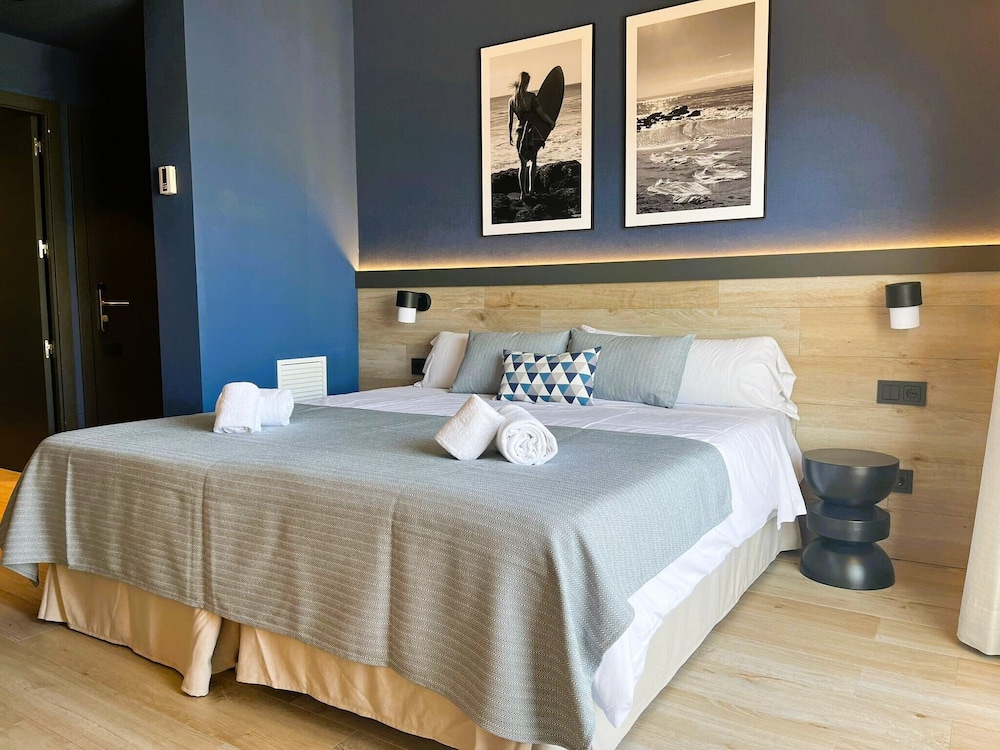 2 Bedrooms, Superior, Suite, 4 Beds, Terrace, Hotel Lis 8/10