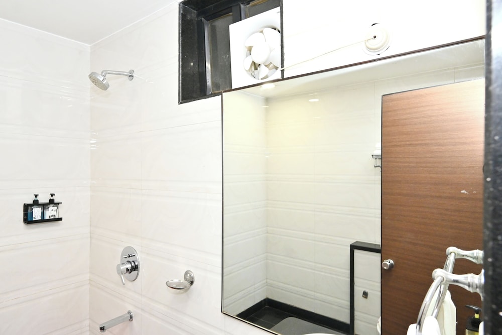 Hotel Simran 43/43