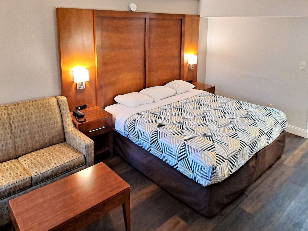 Studio6 Suites Catonsville, MD – Baltimore West 15/57