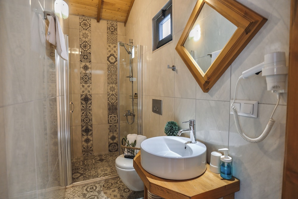KasKoy Hotel 48/50