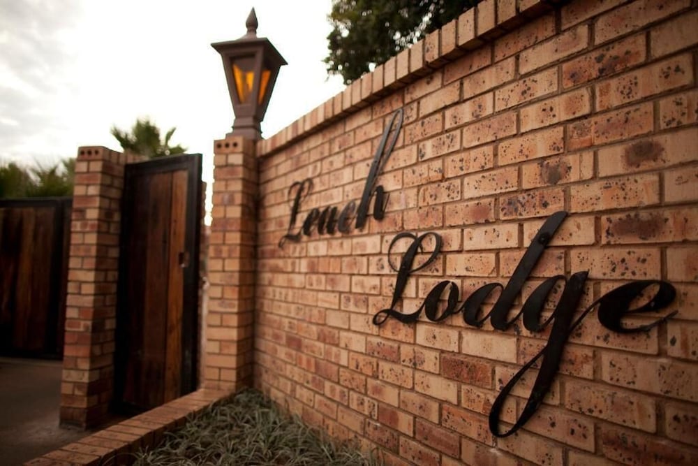 Leach Lodge 27/45