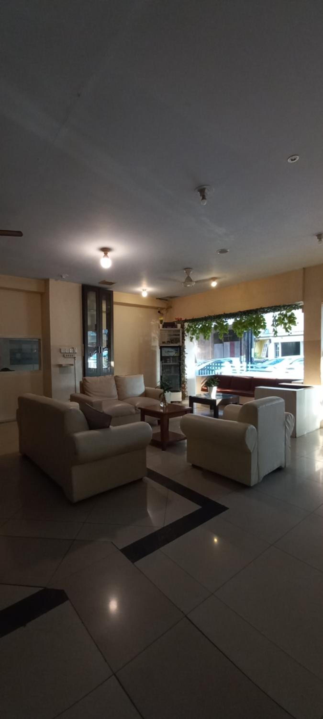 Hotel Celebes 37/56