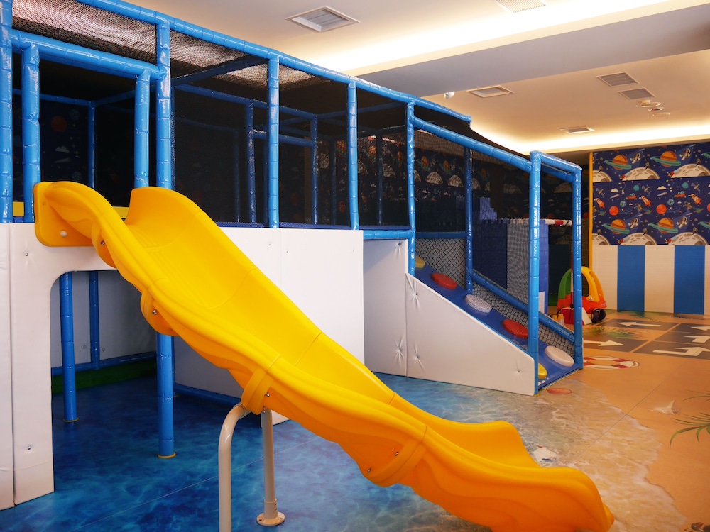 Dubai Villa Motel 64/69