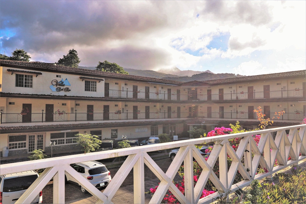Valle Del Rio S A Hotel 10/68