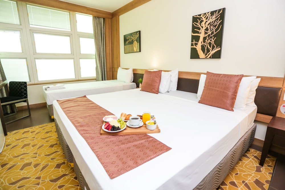 Hotel Intercity Vinhedo 28/66