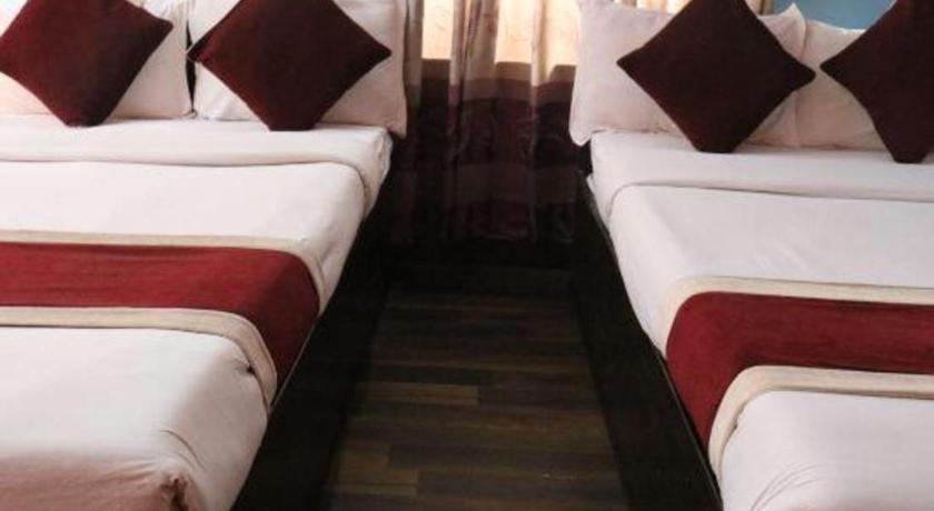 Hotel Pashupati Plaza 28/46