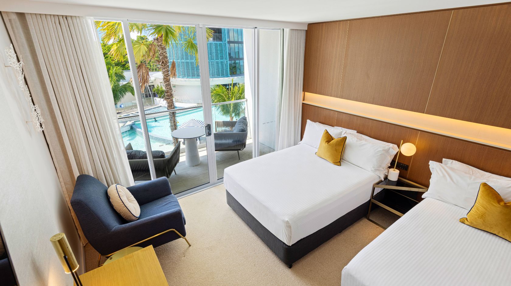 Room, Twin Beds, Resort View