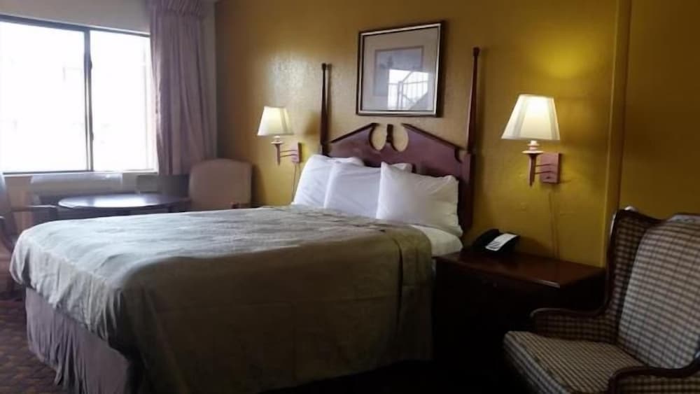 Americas Best Value Inn San Marcos 19/50