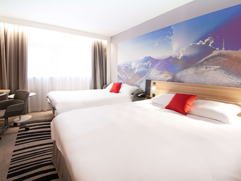 Novotel Clermont Ferrand 11/73
