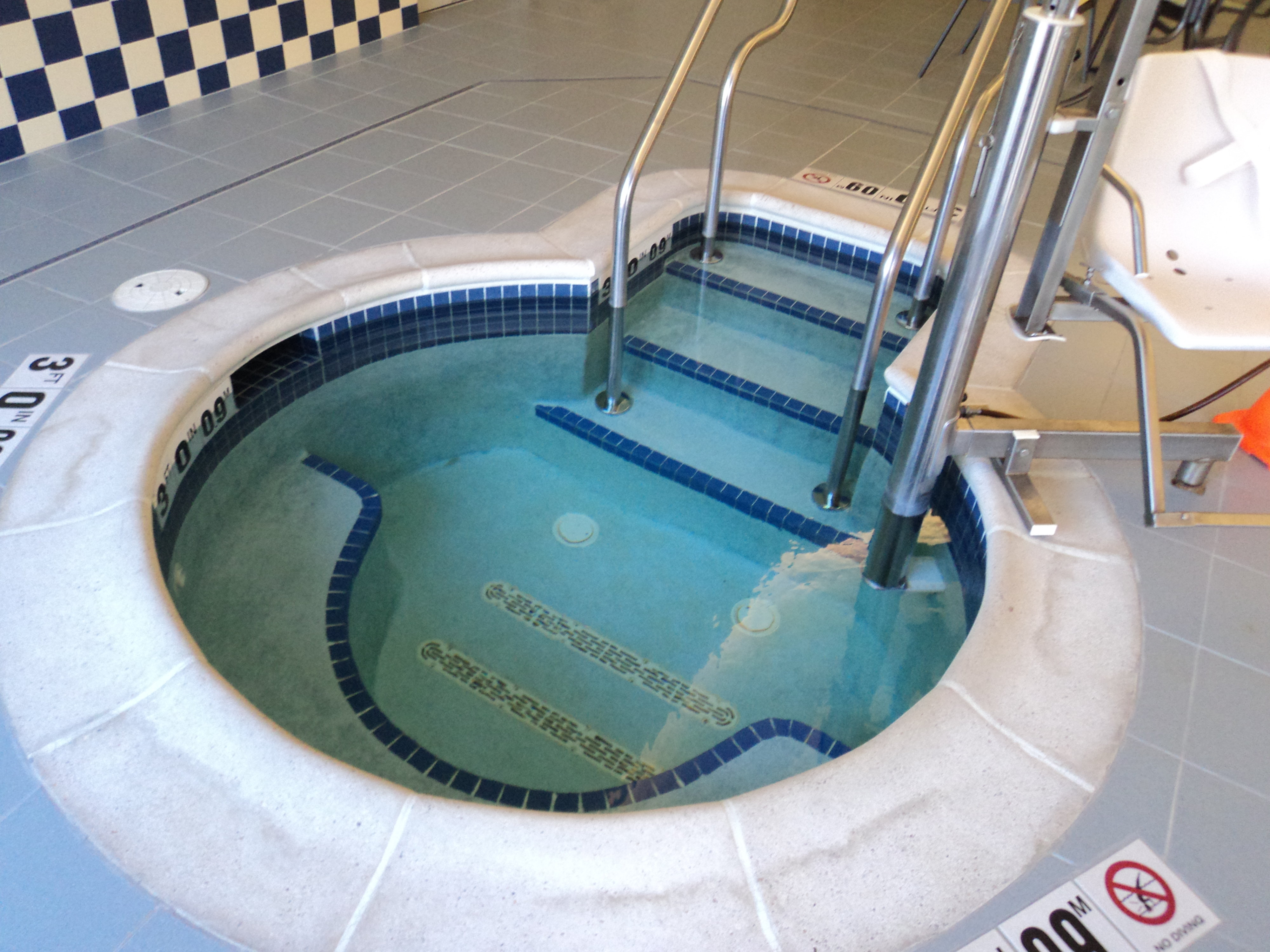 Holiday Inn Express Hotel And Suites Scranton 48/69