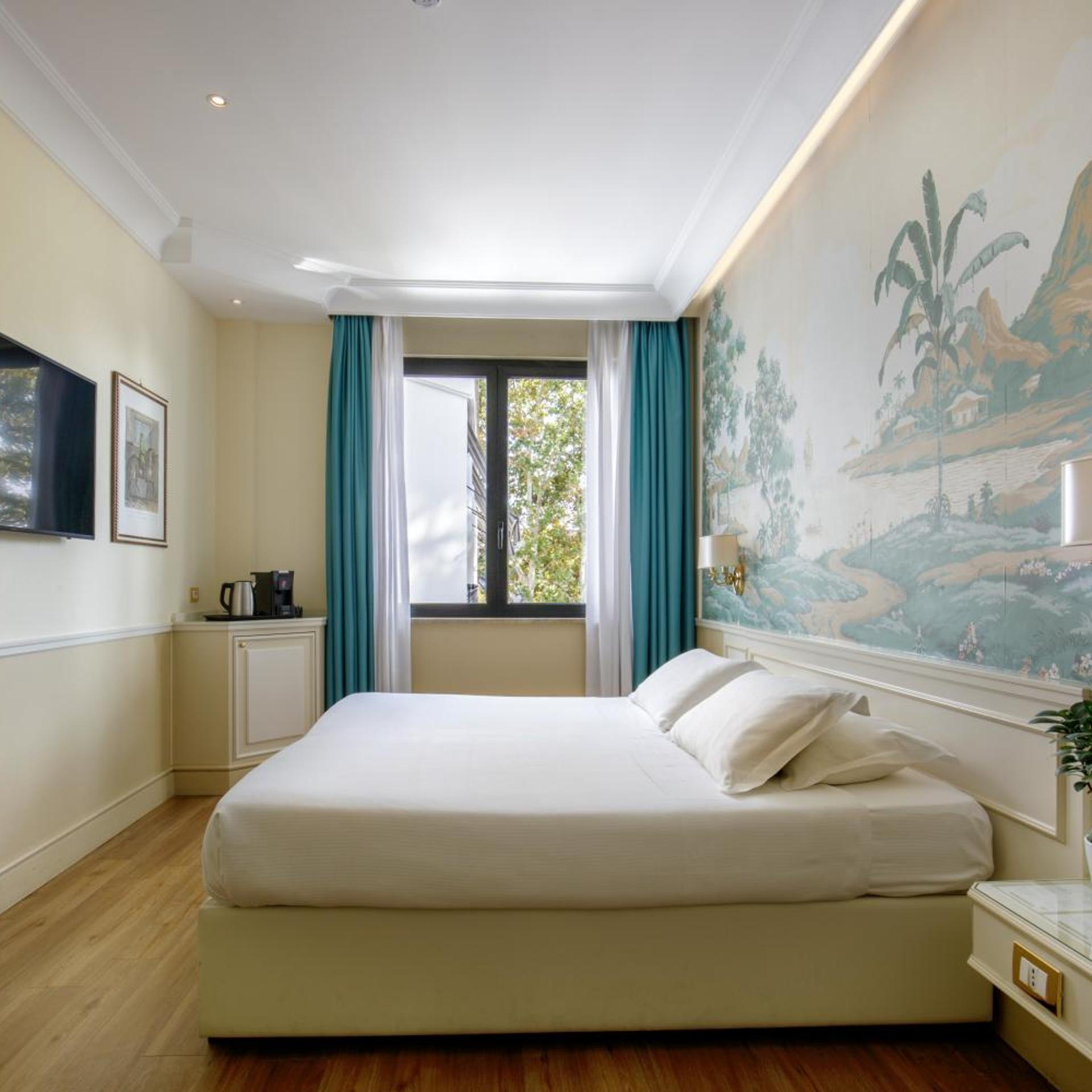 Superior, King Bed