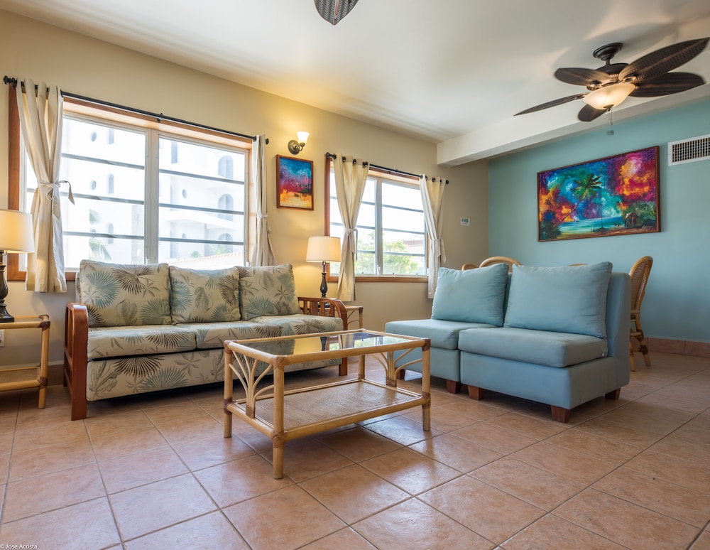 Belizean Shores Resort 25/50