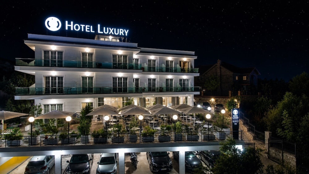 Hotel Luxury