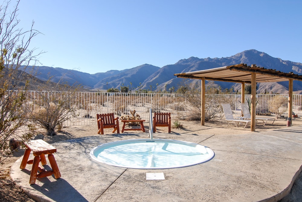 Borrego Valley Inn 38/45