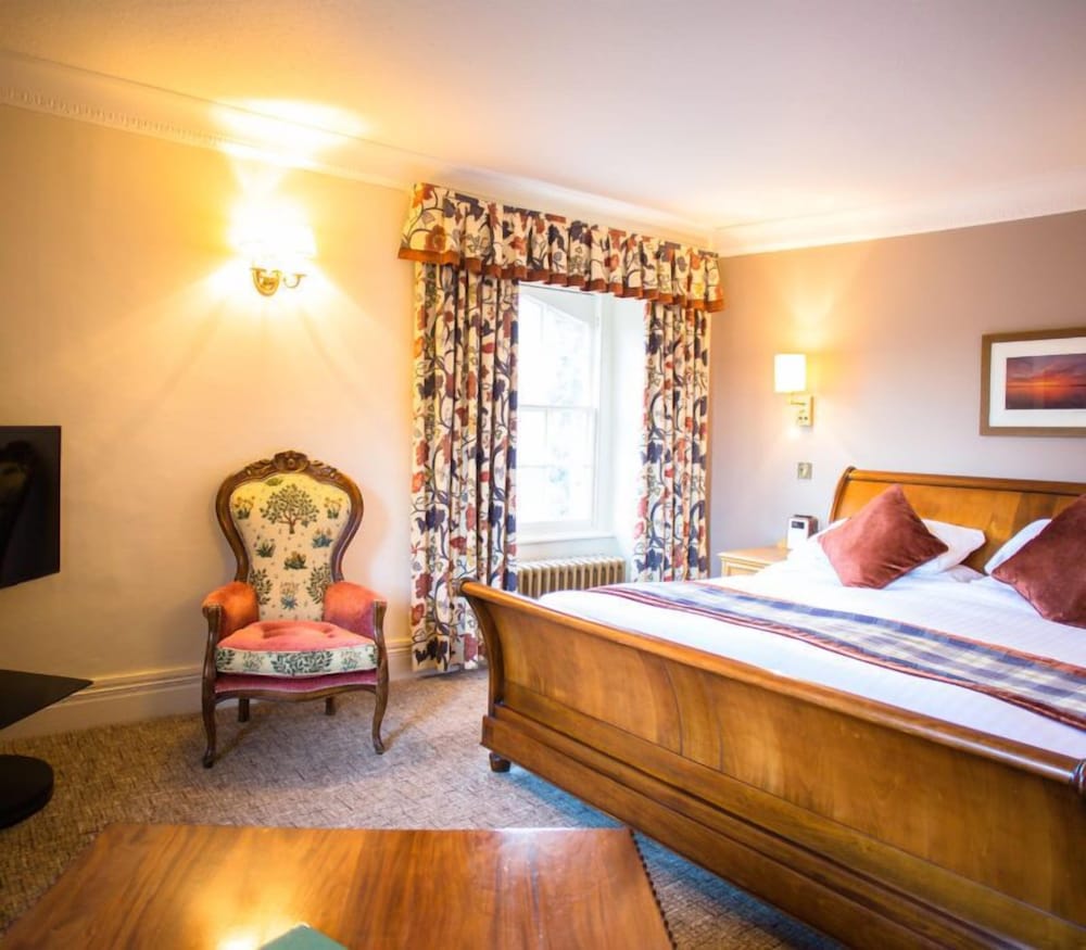 Royal Oak Hotel 6/49