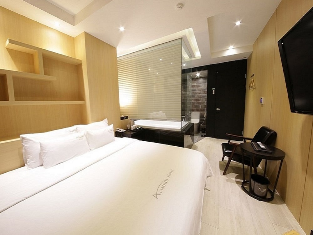 Hotel Almond Busan Station 17/47