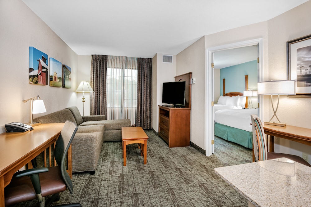 Staybridge Suites Austin Round Rock 24/34
