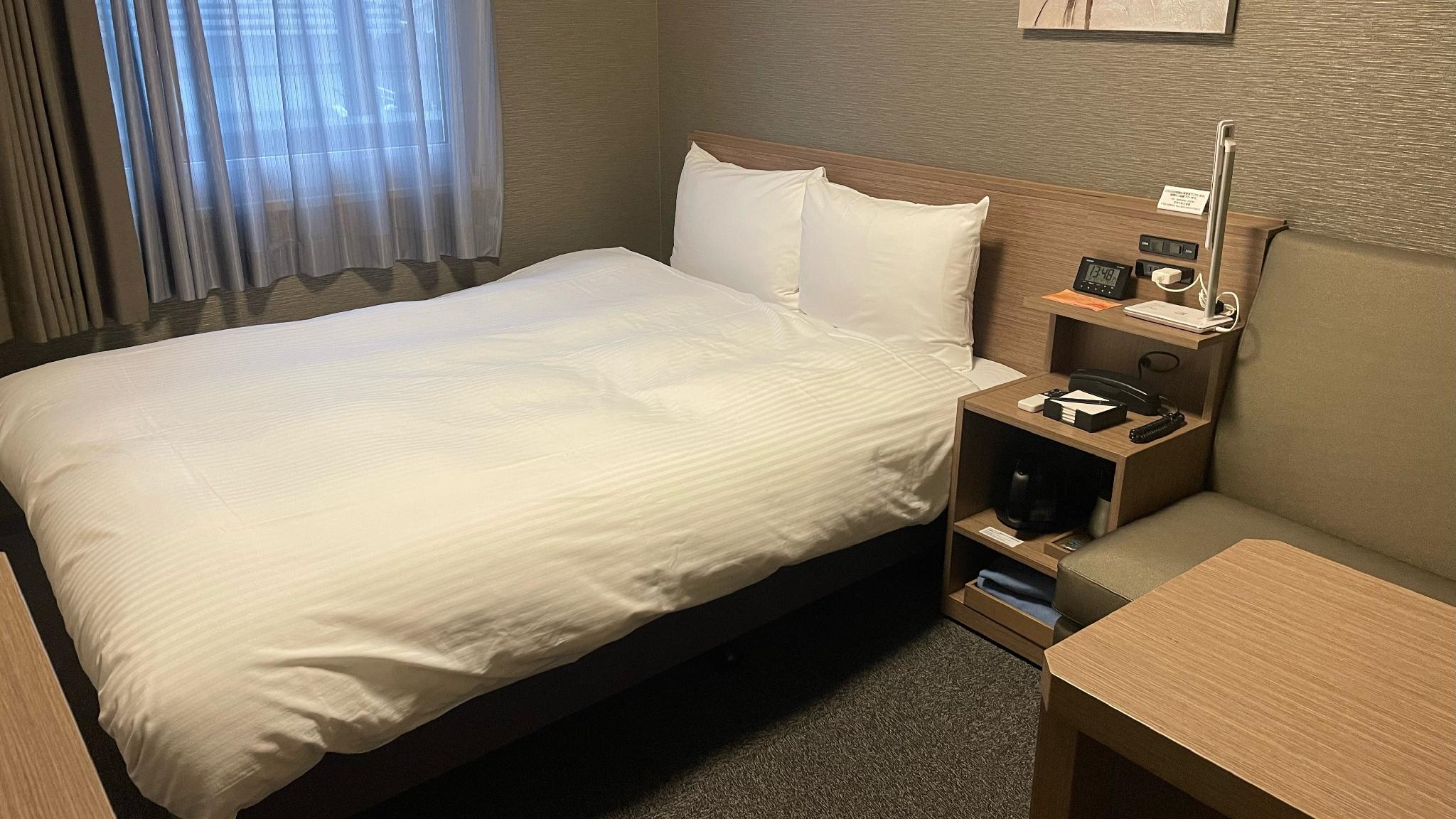 Semi Room, Standard, Semi Double Bed