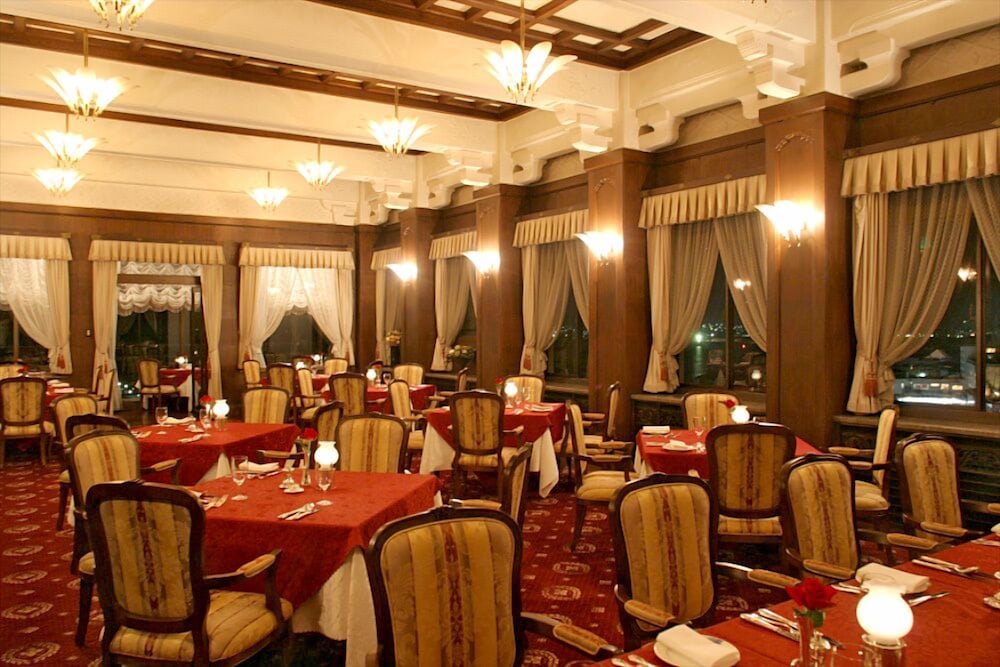 Gamagori Classic Hotel 29/38