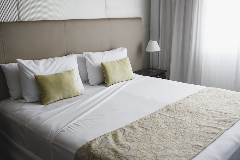 KER URQUIZA HOTEL AND SUITES 14/57