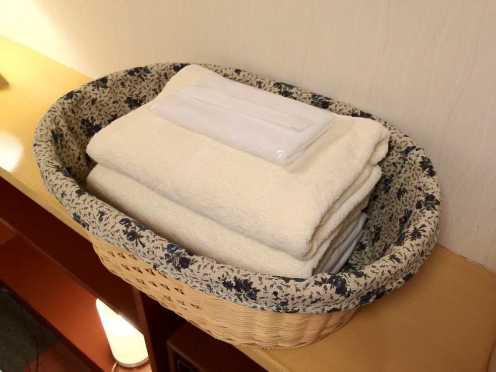 Shirakawa Business Hotel 33/57