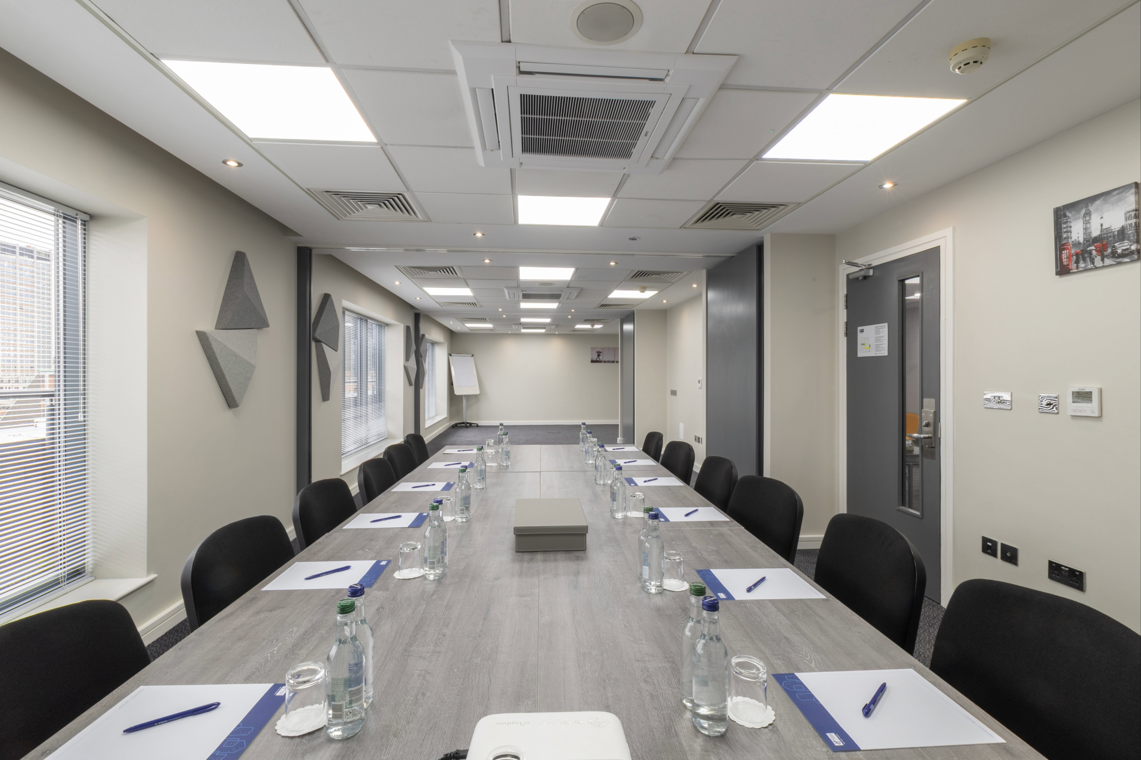 Holiday Inn Express London Croydon 42/50