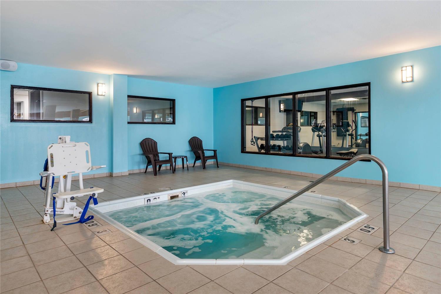 Comfort Inn & Suites Grand Blanc/Flint 7/25