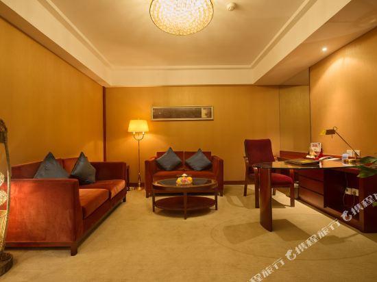 Kaifu International Hotel 38/43