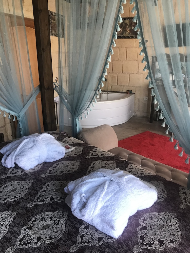Cappadocia Alaz Cave Otel 30/50