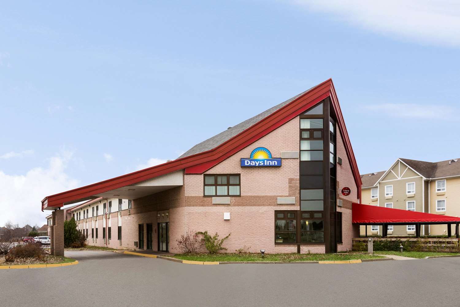 Days Inn By Wyndham Trois-Rivieres 1/8