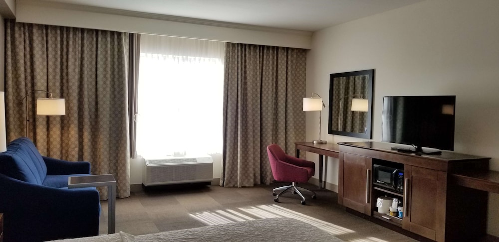 Hampton By Hilton New Paltz 32/47