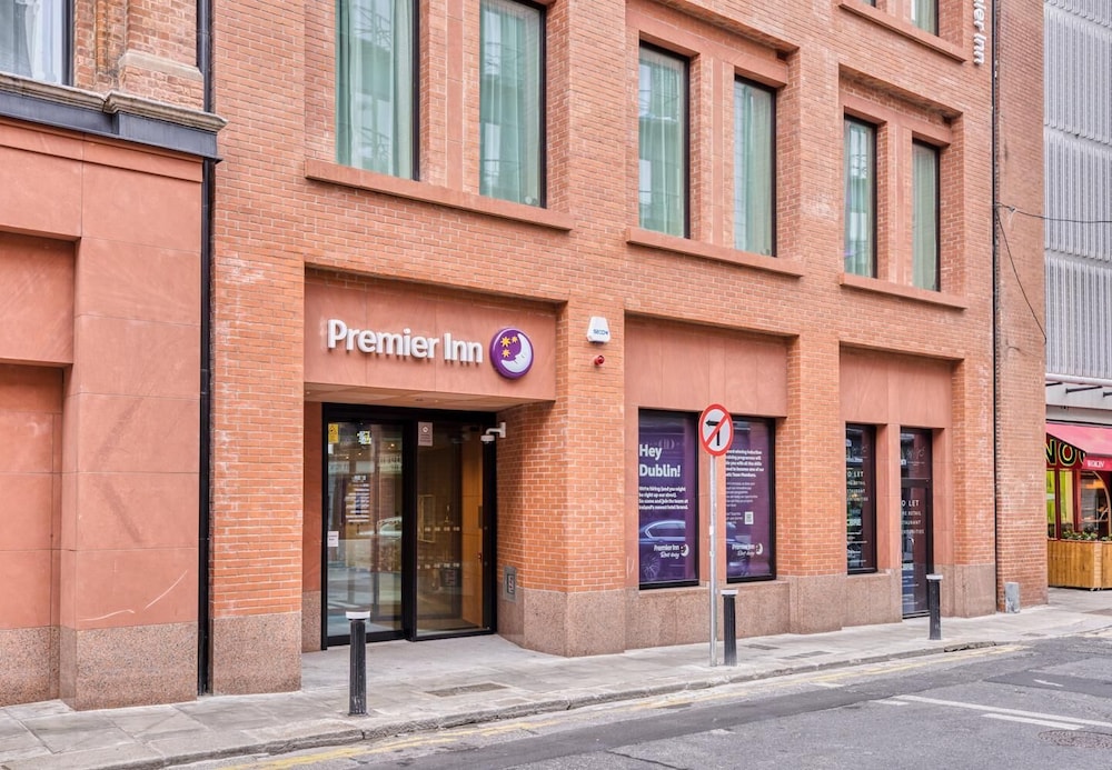 Premier Inn Dublin City Centre (Temple Bar) hotel in DUBLIN